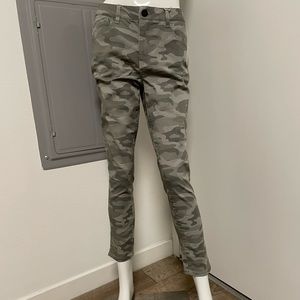 BRAND NEW High quality Grey-Khaki Camo Pants
